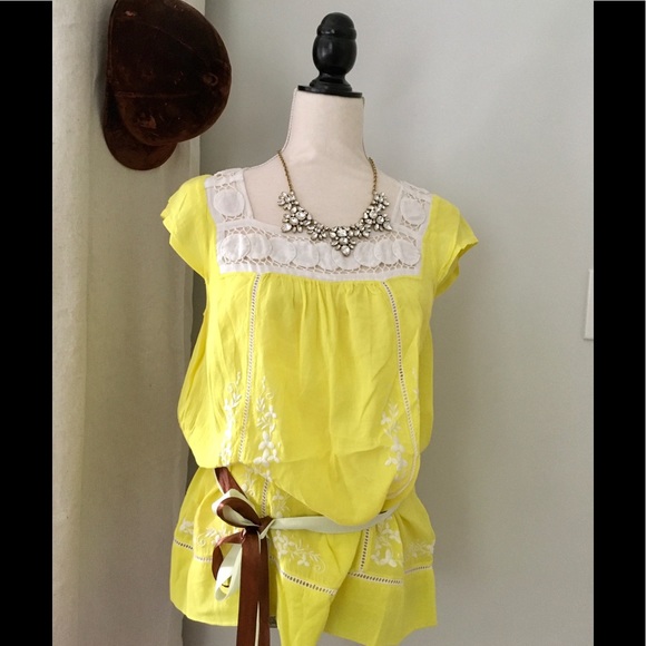 Anthropologie Tops - 5/$25 Anthropologie Moulinette Soeurs Aureolin Top
